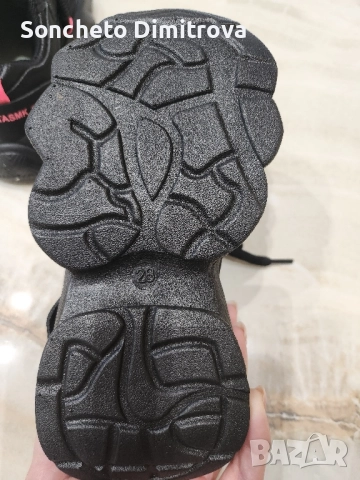 детски маратонки чисто нови 28 номер, снимка 2 - Детски маратонки - 52709559