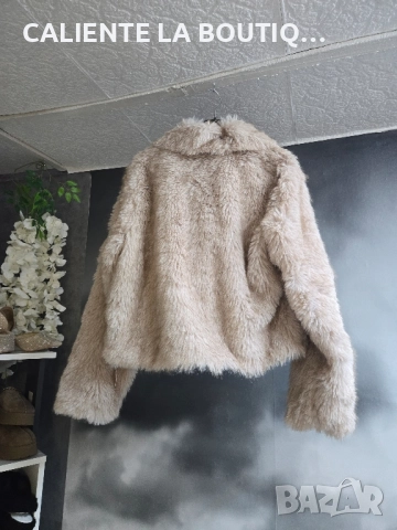 Късо палтенце с косъм , снимка 4 - Палта, манта - 52016271