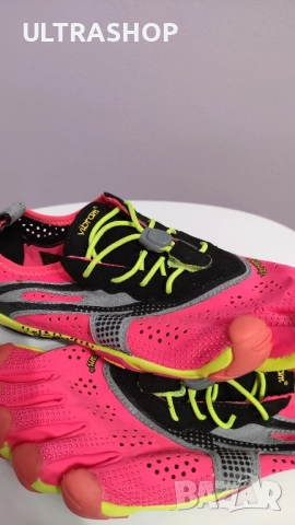 Дамски Vibram Five Fingers 38 size боси обувки в отлично състояние , снимка 2 - Други - 51726938