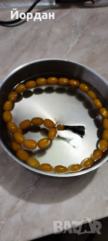 Кехлибарена броеница 33 броя с поп, снимка 4 - Антикварни и старинни предмети - 50757095