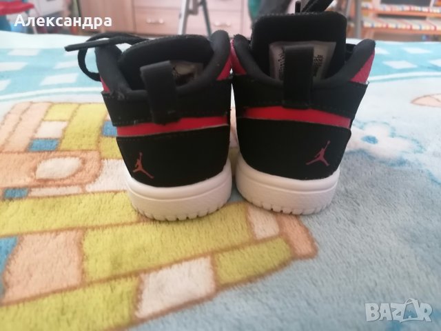 Бебешки обувки Jordan , снимка 2 - Бебешки обувки - 34179762