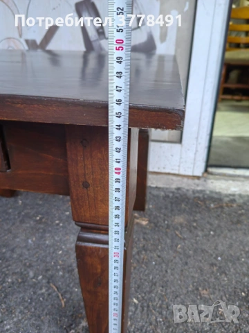 Старинна масивна дървена кафе маса, снимка 4 - Маси - 53938274