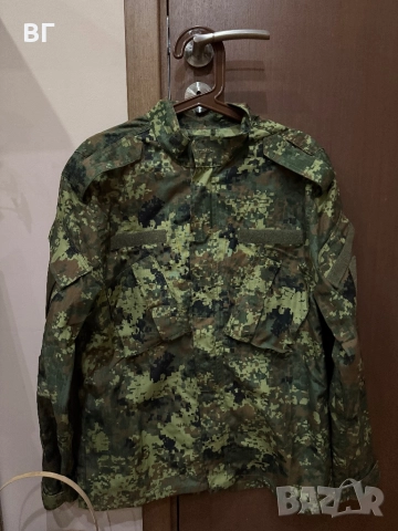 Военна риза нова размер М