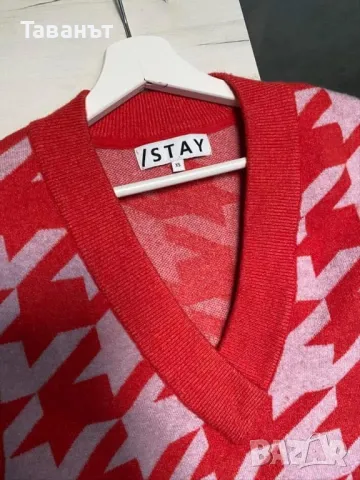 Стилен пуловер Stay /нов/, снимка 2 - Блузи с дълъг ръкав и пуловери - 48472239