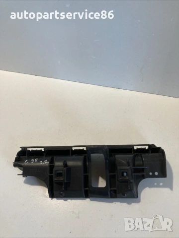 Заден десен държач за броня за Volvo C30 1.6 TDI (2012) 30657219