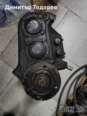 раздатка за газ 66 нова СССР, снимка 2 - Камиони - 52660749