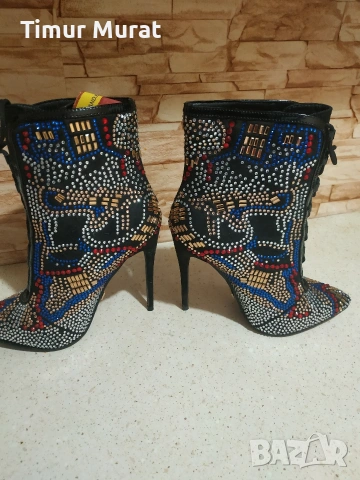 предлагам дамски боти на Sergio Rossi, снимка 6 - Дамски боти - 53163759