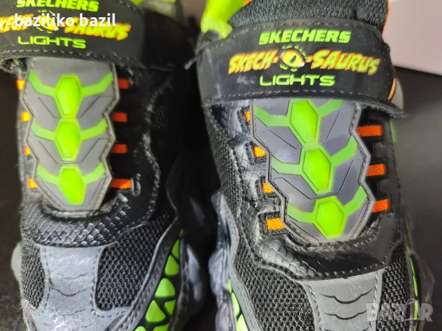 SKECHERS Skech-o-saurus: светещи обувки 
