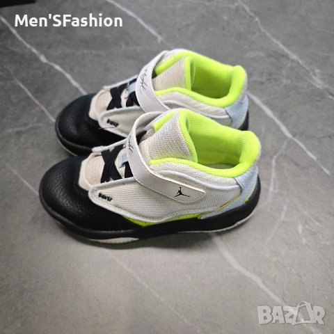 Jordan - оригинални детски маратонки, снимка 3 - Детски маратонки - 54074485