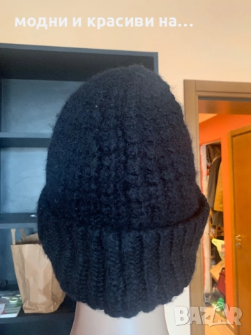 Зимна шапка Calvin Klein i каскет Harris Teed- вълна, снимка 2 - Шапки - 52511597