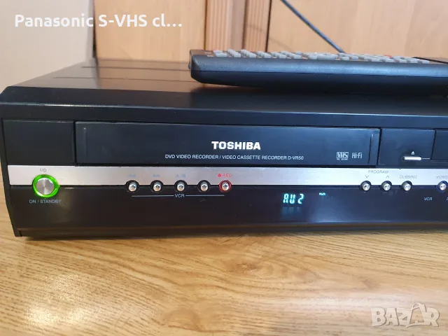 TOSHIBA D-VR52 VHS-DVD recorder, снимка 3 - Плейъри, домашно кино, прожектори - 56246597