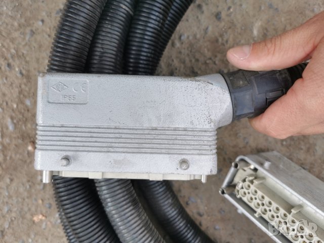 Индустриален кабел с конектори / букса 24 пина, снимка 2 - Други машини и части - 39801081