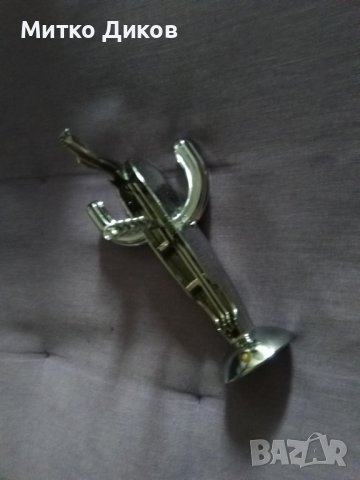 Umbra Design David Green маркова отварачка под формата на кактус нова Н-140мм и размер 81х32мм, снимка 6 - Аксесоари за кухня - 42181634