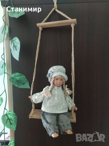 Ретро кукла на люлка - за декорация, снимка 2 - Декорация за дома - 40108305