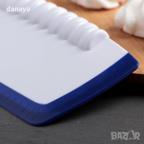 2462 Сладкарска шпатула със силиконов оразмерен край, снимка 2 - Прибори за хранене, готвене и сервиране - 34437049