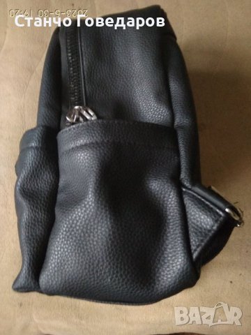 2 броя Дамски черни раници от изкуствена кожа , голяма и малка ., снимка 8 - Раници - 40878280