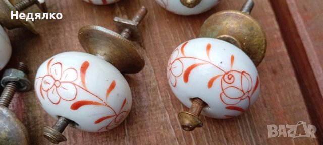 6бр стари порцеланови топки за скрин,шкаф, снимка 3 - Антикварни и старинни предмети - 44400241