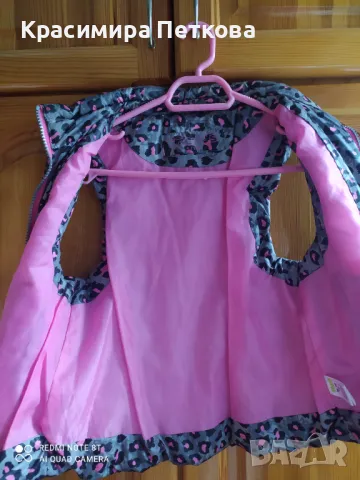 Детски елек / грейка без ръкави за 4-5 години, снимка 4 - Детски якета и елеци - 48313253