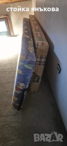 Продавам два матрака и шкаф, снимка 18 - Спални и легла - 46318475