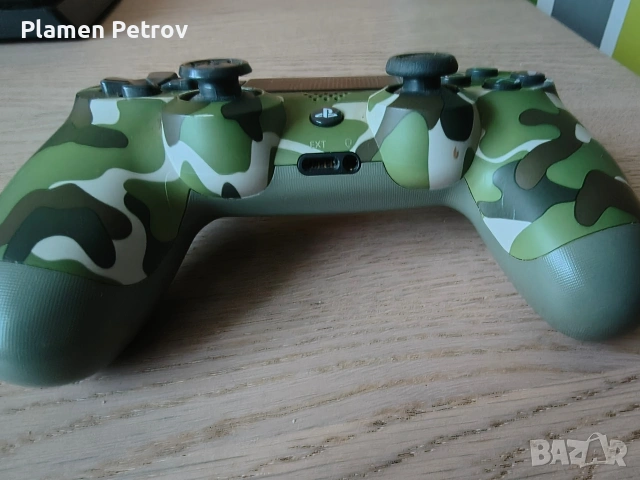 PlayStation 4 контролер, снимка 2 - Аксесоари - 54014857