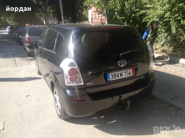 Тойота Корола версо 2.2 д-кат 177 коня само на части, снимка 2 - Автомобили и джипове - 34276019