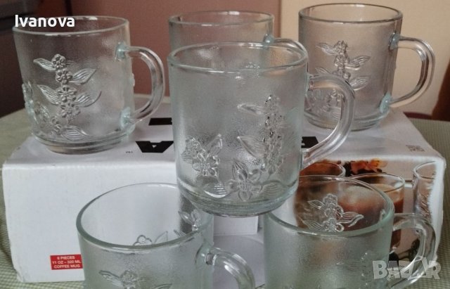 красиви стъклени чаши за чай/кафе