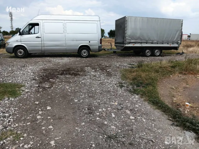 предлагам транспортни услуги с товарен бус както и със платформа