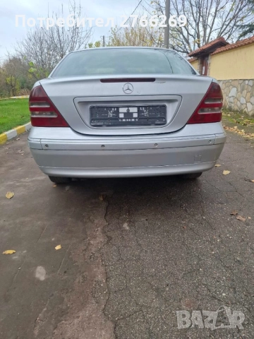 Мерцедес Ц200, снимка 4 - Автомобили и джипове - 52492938