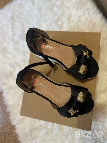 Дамски летни обувки, снимка 5 - Сандали - 54359579