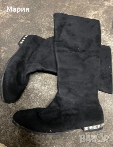 Дамски велурени черни ботуши с камъни, снимка 1