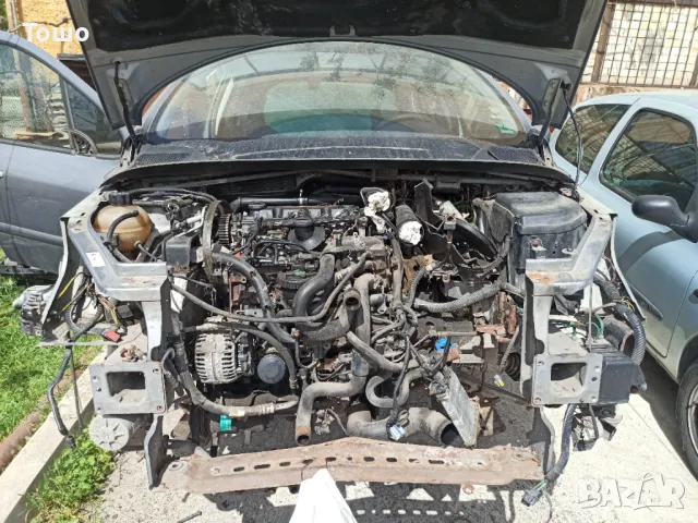 Продавам двигател и скоростна кутия от Пежо 307