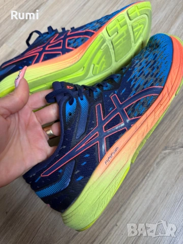 Оригинални олекотени маратонки  Asics DYNAFLYTE™ 4 ! 42,5 н, снимка 10 - Маратонки - 51724896
