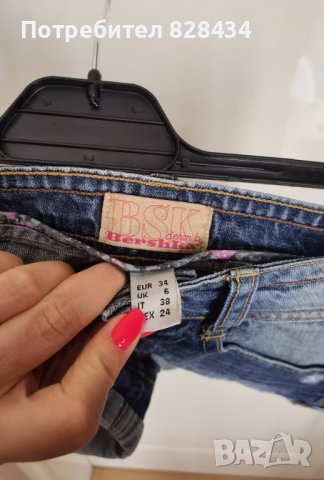 Къси дънки Bershka, снимка 4 - Къси панталони и бермуди - 37238538