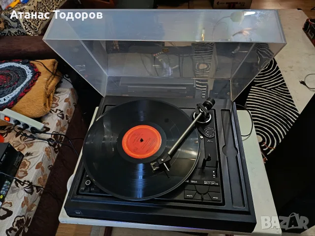 грамофон "Dual"