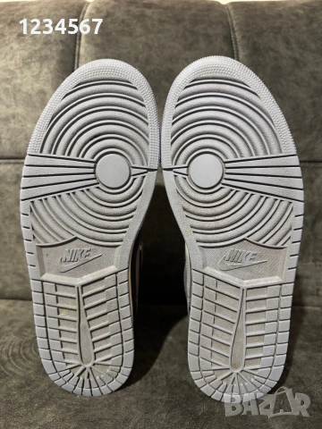 Nike Air Jordan 1 Mid SE Craft Obsidian French Blue., снимка 6 - Маратонки - 53989352