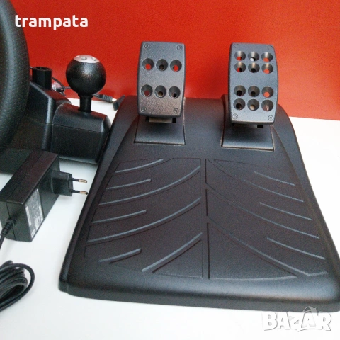 НАЙ ДОБРАТА ОФЕРТА Волан с педали Logitech , снимка 2 - Аксесоари - 54141064