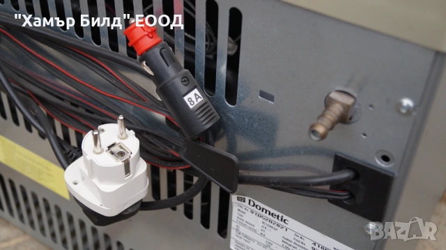 Мобилен къмпинг хладилник на ток и газ DOMETOC RC1200EGP, снимка 5 - Хладилни чанти - 54076102