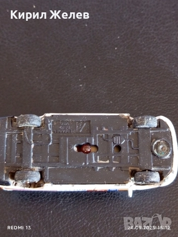 Метална количка ПОЛИЦИЯ Мерцедес Бенц Вито за КОЛЕКЦИЯ ДЕКОРАЦИЯ 51335, снимка 7 - Колекции - 51821944