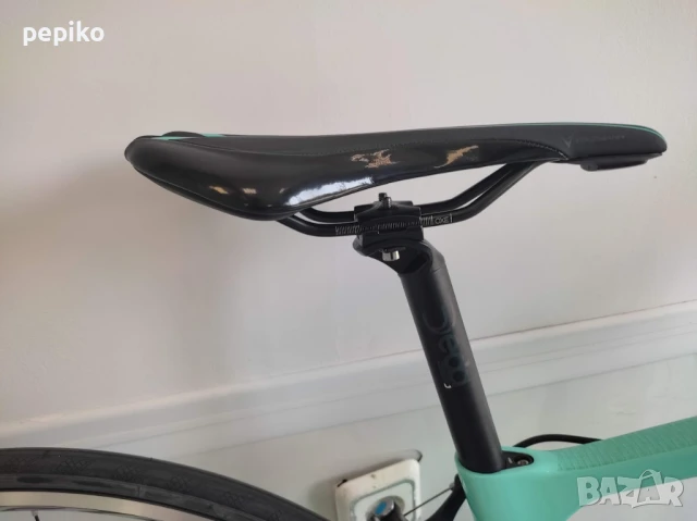 Продавам колела внос от Германия НОВ карбонов шосеен велосипед BIANCHI 28 цола  SHIMANO 105, снимка 10 - Велосипеди - 50717740