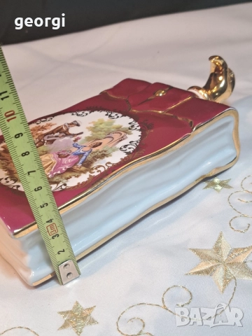 порцеланова бутилка Limoges , снимка 11 - Колекции - 52437557