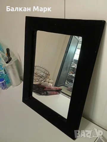 Ретро винтидж огледало с черна велурена рамка 50 см