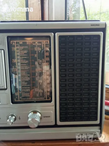 Радиокасетофон Grundig C-8800, снимка 2 - Радиокасетофони, транзистори - 50378331