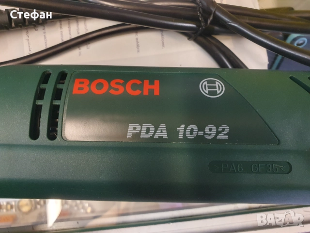Вибрационен делташлайф BOSCH PDA 10-92 с кутия е резервни приставки. В отлично техническо и визуално, снимка 5 - Други инструменти - 51973123