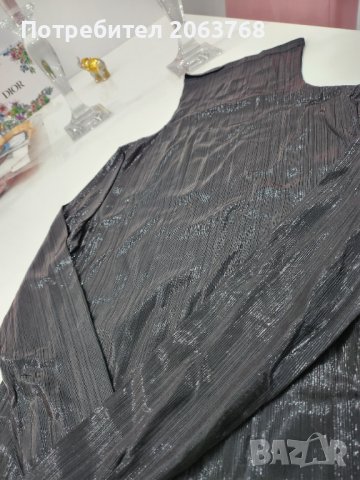 Черна блуза, снимка 3 - Блузи с дълъг ръкав и пуловери - 42770528