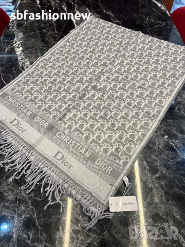 Christian Dior кашмирени шалове, снимка 7 - Шалове - 56116206