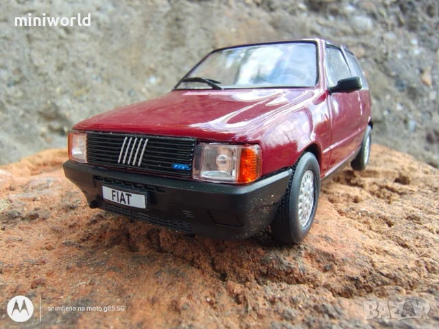 Fiat Uno - мащаб 1:43 на DeAgostini моделът е нов в блистер