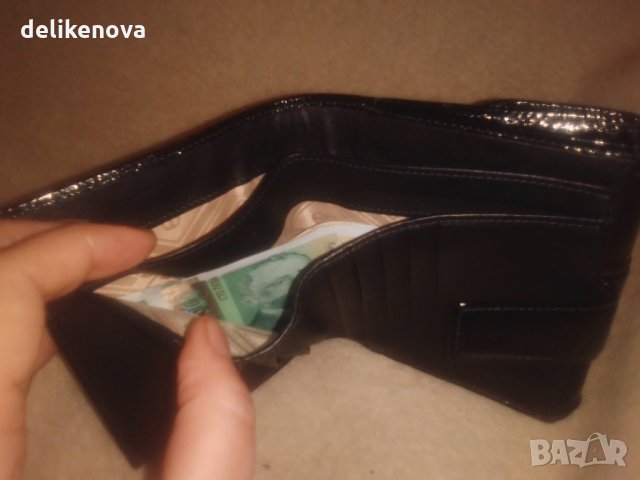 ESCADA. Original. Фантастичен портфейл, снимка 10 - Портфейли, портмонета - 31509303