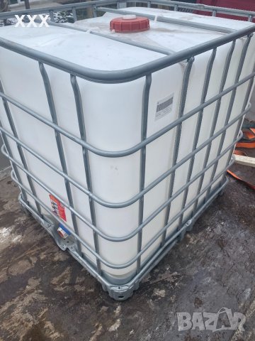 Бидони/Цистерни/Контейнери/Туби/Вани, снимка 10 - Селскостопанска техника - 31759526