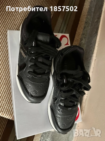 Дамски обувки GUESS, снимка 2 - Дамски ежедневни обувки - 51581385