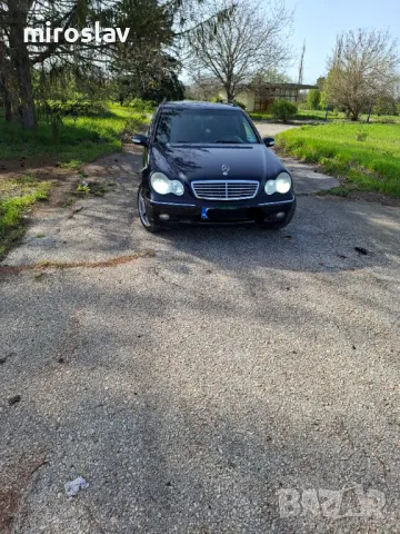 Мерцедес бенц, снимка 2 - Автомобили и джипове - 49927299